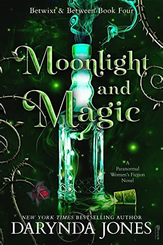 Moonlight and magic darynda hones